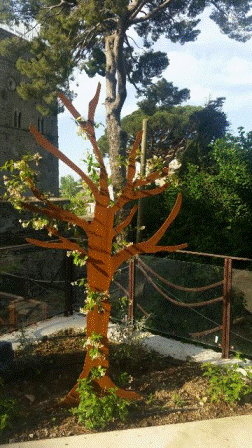 albero_ringhiere_duomo
